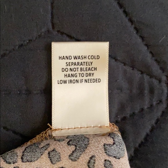 🐆 🆕SKIES ARE BLUE// Slvless Leopard Jumpsuit 🐆 - Picture 8 of 8